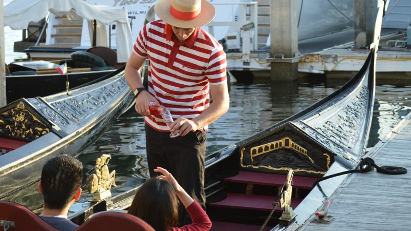 www.gondola.com www.gondola.com